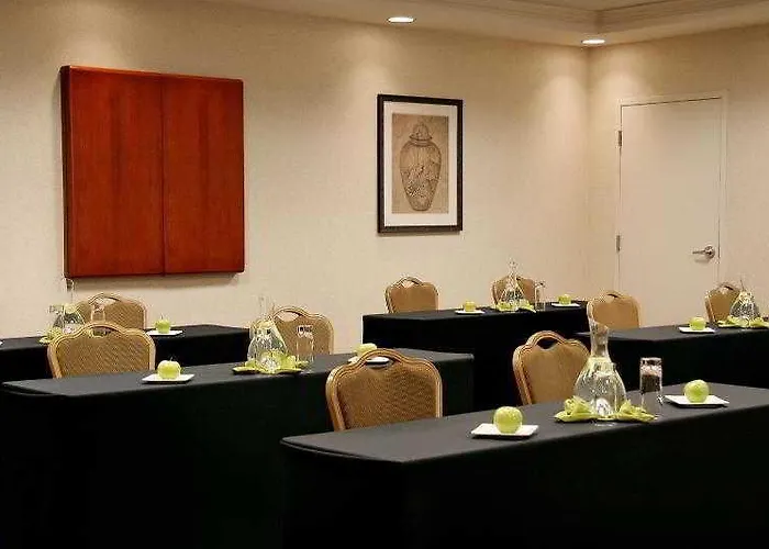 Hotel Ac Downtown