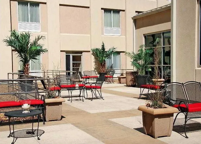 Ac Downtown 4*